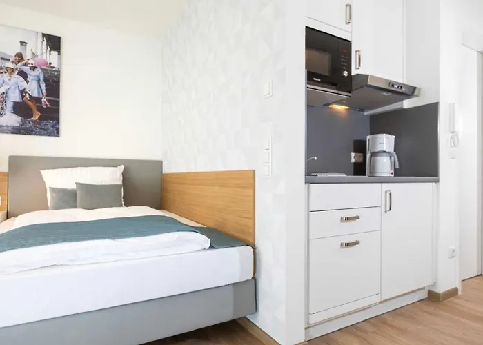 Nino-boardinghouse 11 *